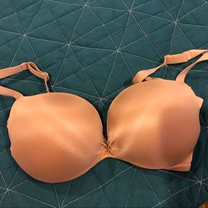 EUC LANE BRYANT CACiQUE beige 38c